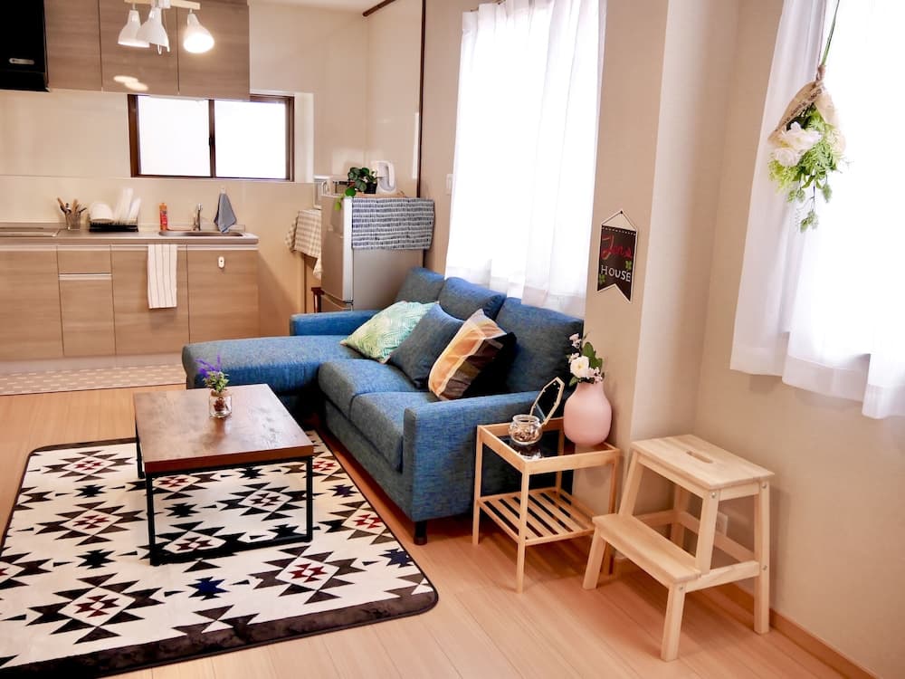 Jen's House Osaka