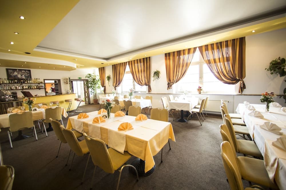 Restoran