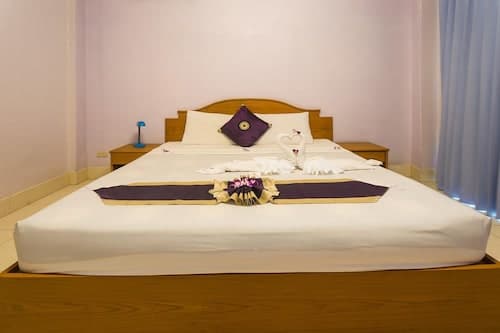 Room in Guest Room - Guesthouse Belvedere - Beautiful Apartment, 10 Minutes From the Beach