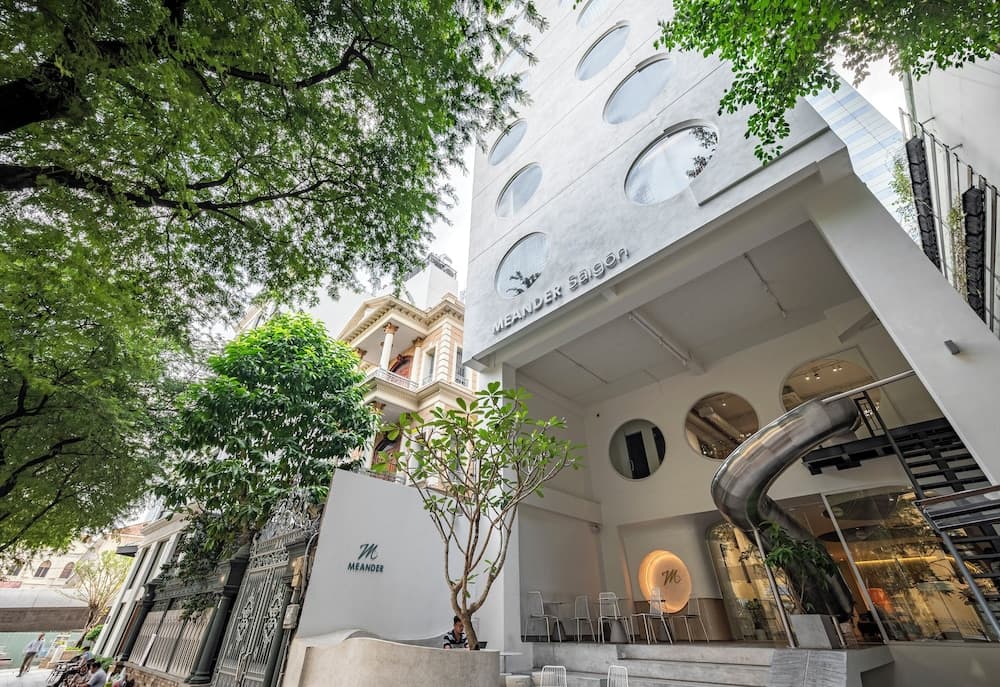 MEANDER Saigon