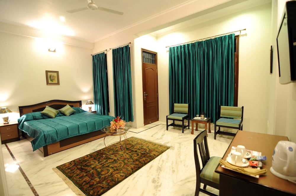 Geetanjali Luxury Suites