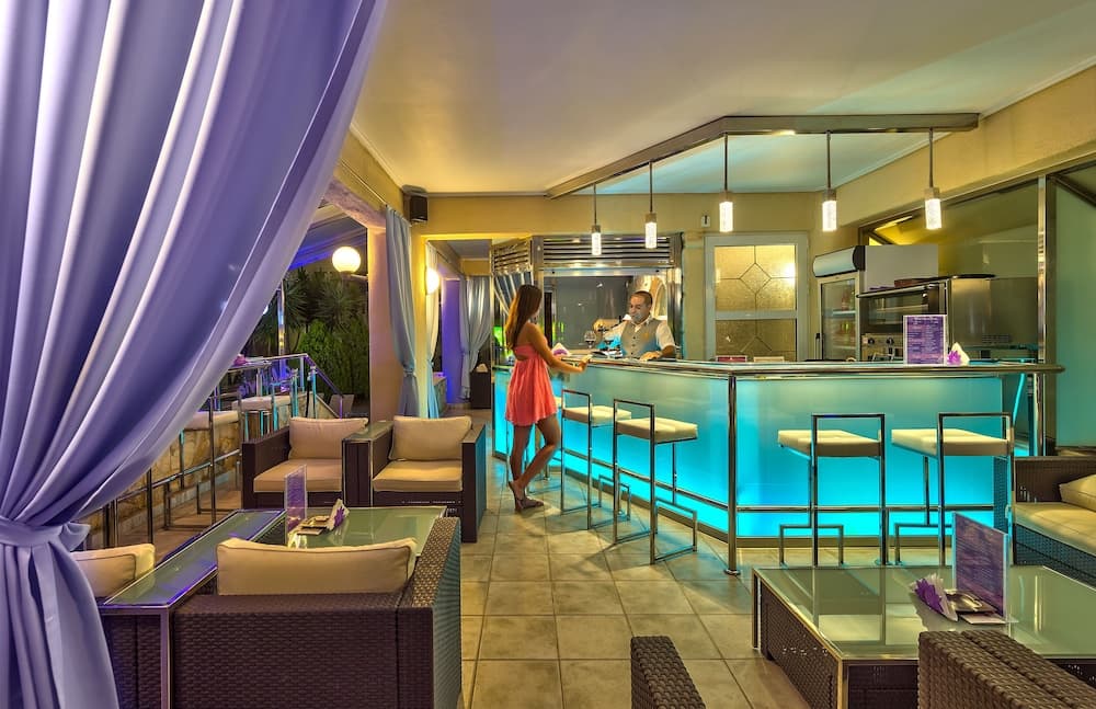 Bar (konaklama yerinde)