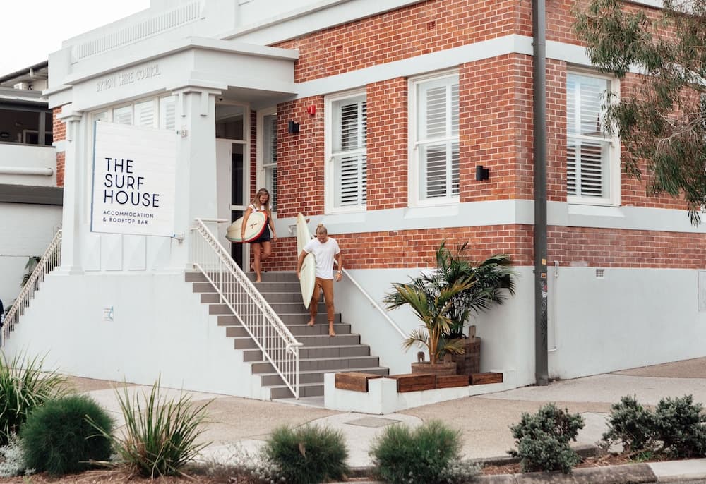 The Surf House - Hostel
