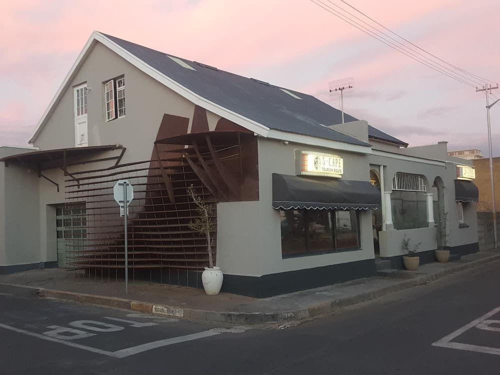 S-Cape Holiday Homes