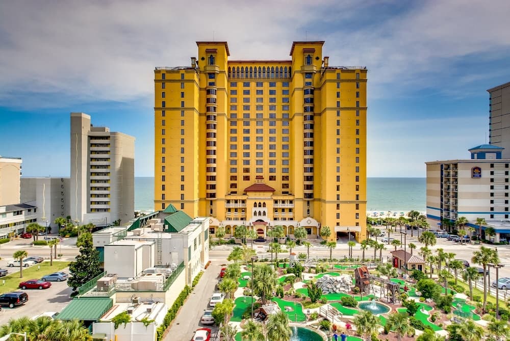 Beachfront Anderson Condos by Hosteeva