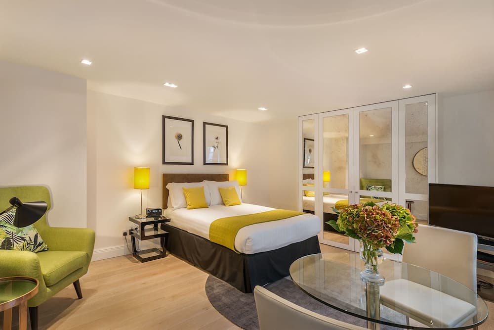 Marylebone - Wyndham Street apartments by Viridian Apartments