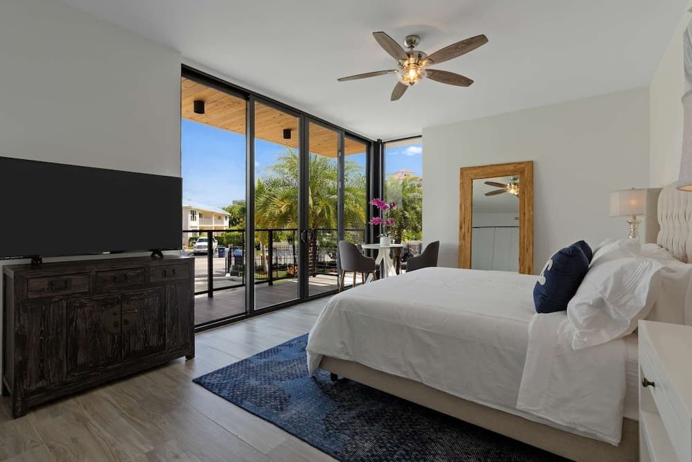 NEW Luxurious Condo/inlet & Ocean Views 106 Inlet Way Unit 103 - Palm Beach Shores