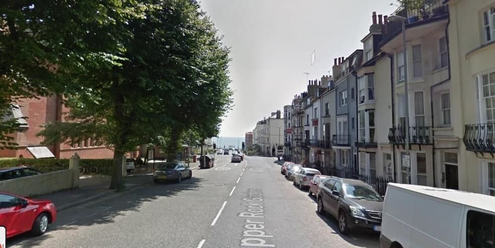 INNit Rooms Ocean Breeze