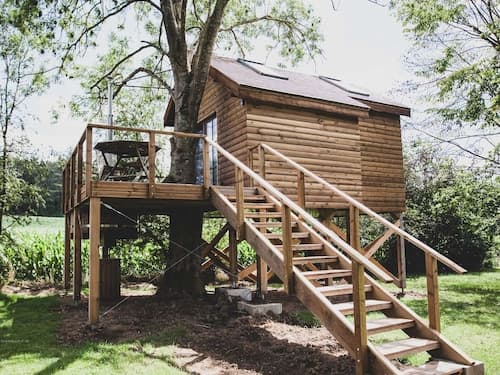 Romantic Woodland Chalet