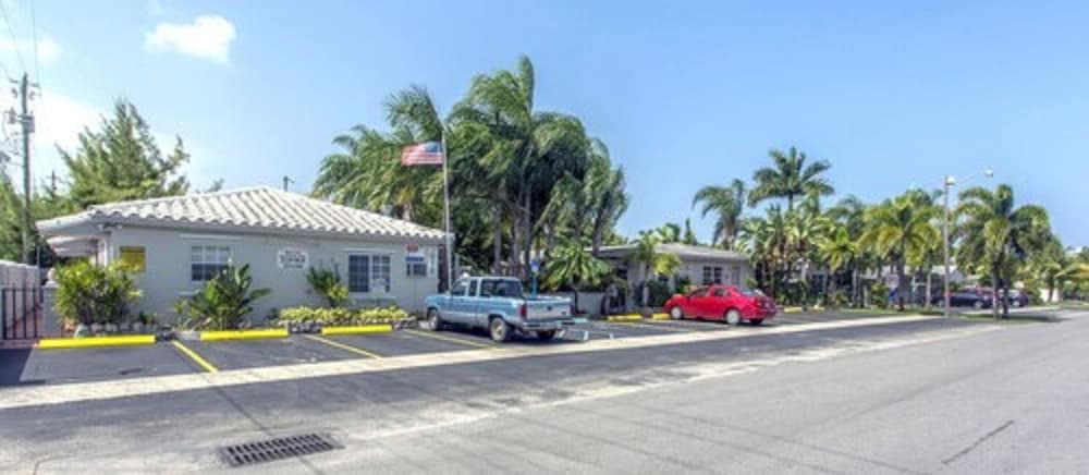 Richard's Motel Extended Stay