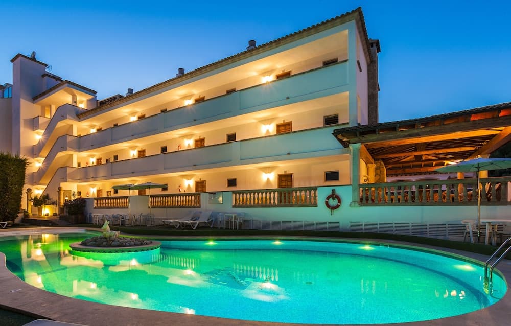 Sa Torre Apartaments