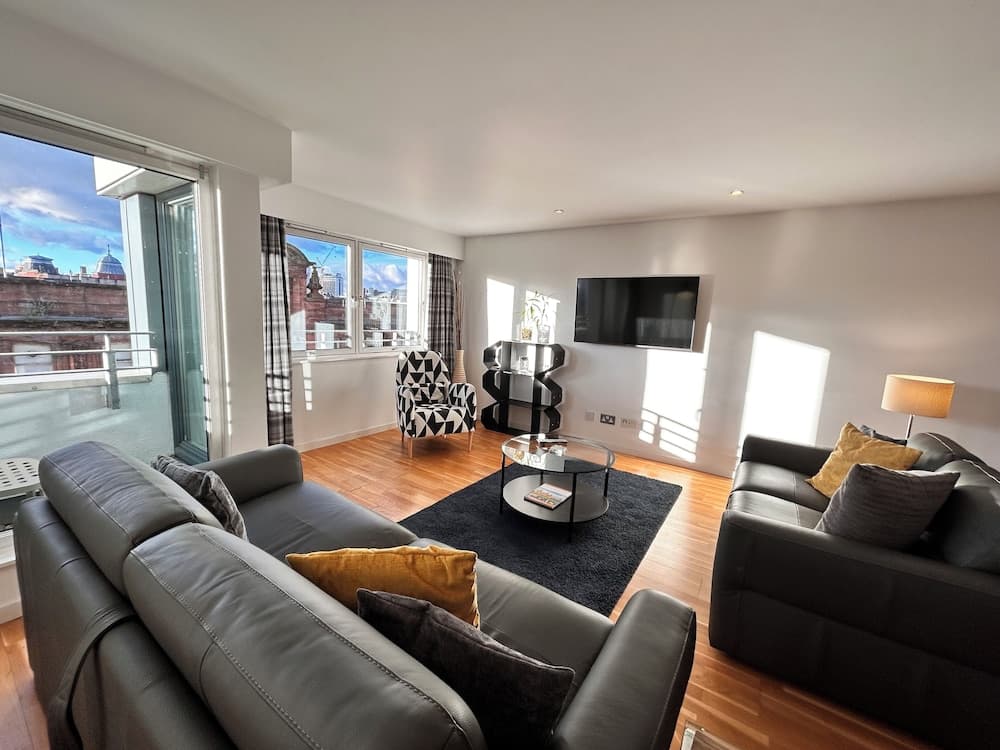 Tolbooth Apartments