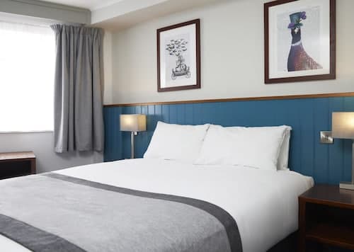 Highwayman Hotel By Greene King Inns