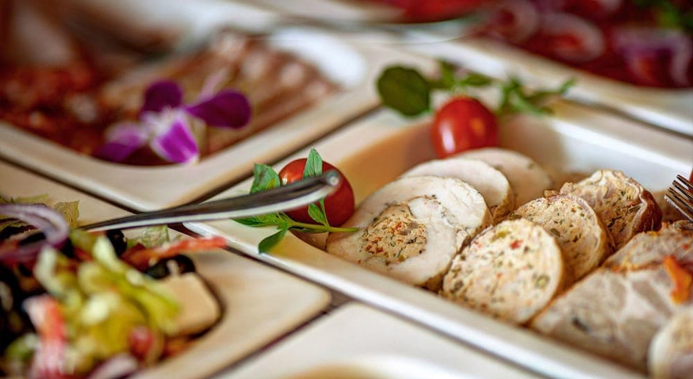 Yemek ve içecek