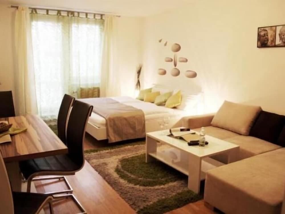 Apartment Quellenstrasse