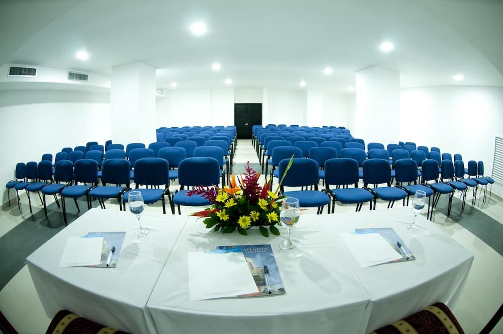 Toplantı salonu/imkânları