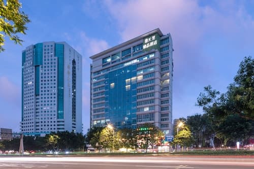 Spring Time Hotel