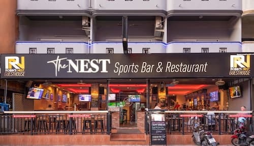 Robin’s Nest Guesthouse & Restaurant