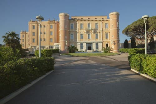 Langley Resort Napoléon Bonaparte