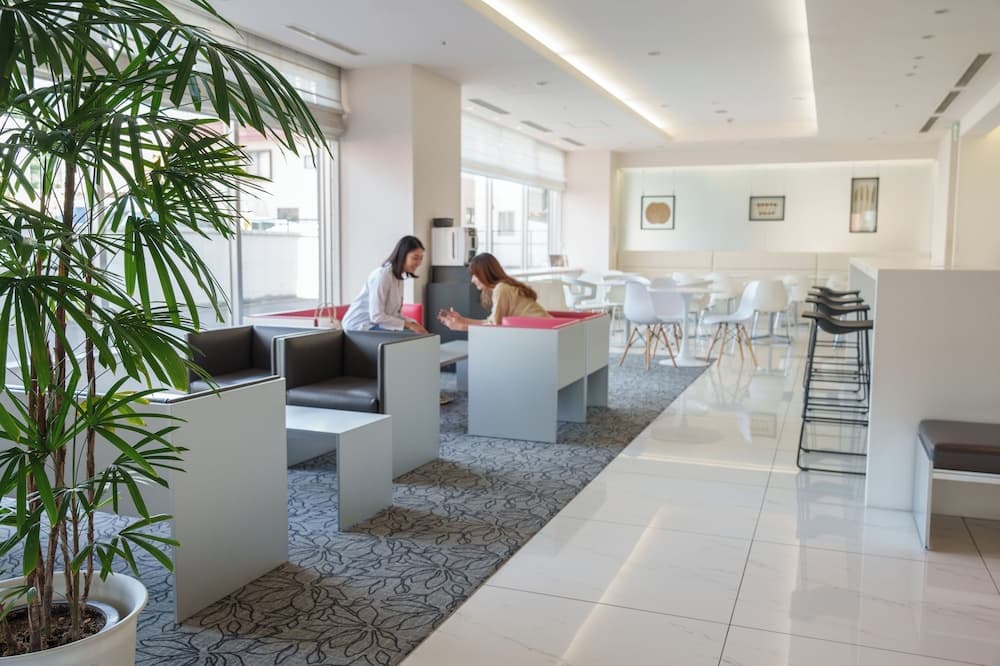 Lobi dinlenme salonu