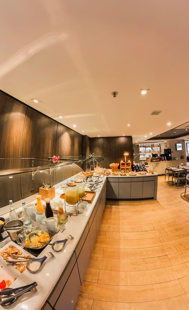 Kahve ve/veya kahve makinesi