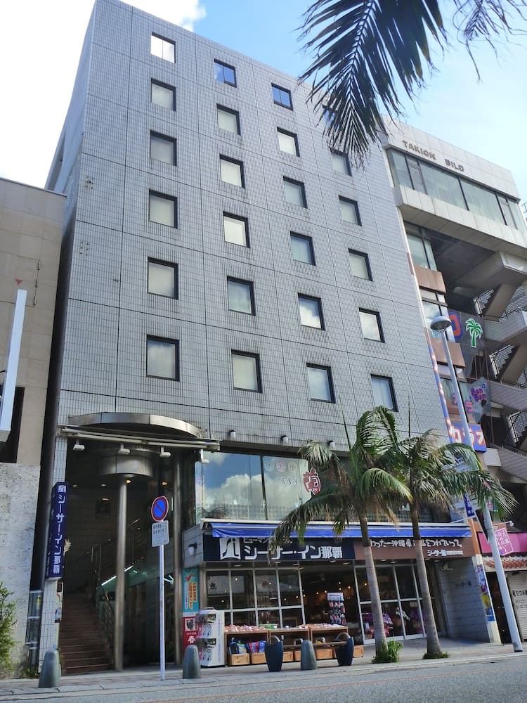 Shiisar Inn Naha