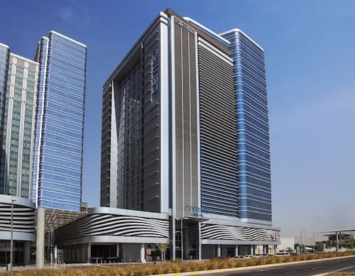 Centro Capital Centre