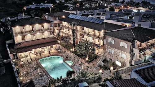 Sarantis Hotel