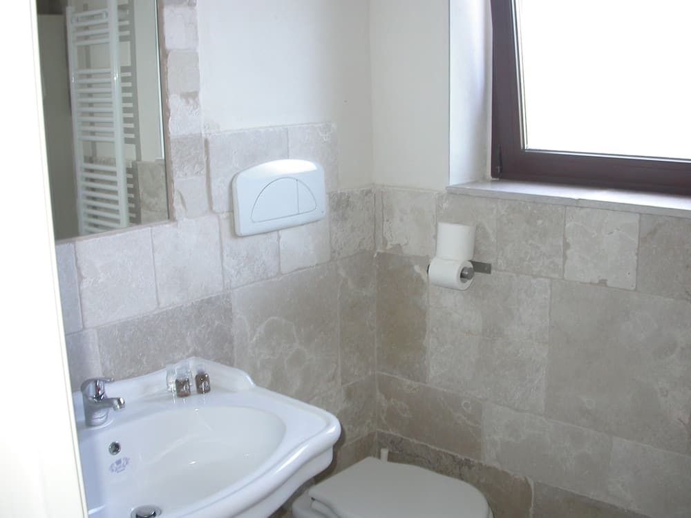 Banyo lavabosu