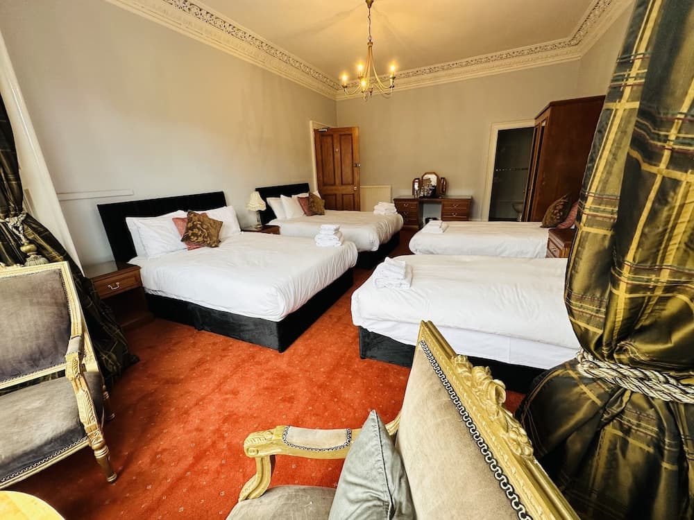 Abbotsford Guest House