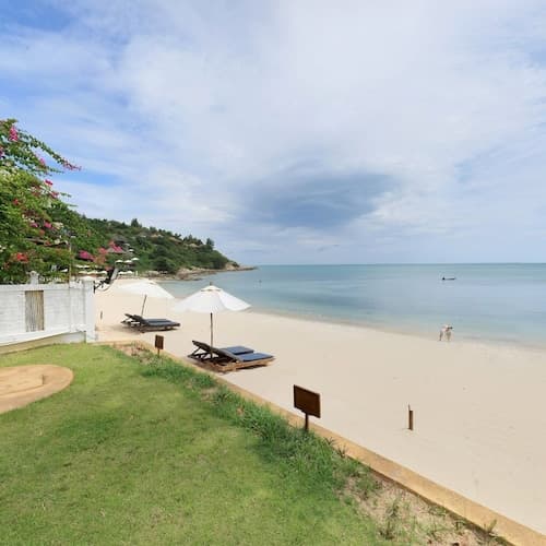 Idyllic Samui Beach Villa Resort