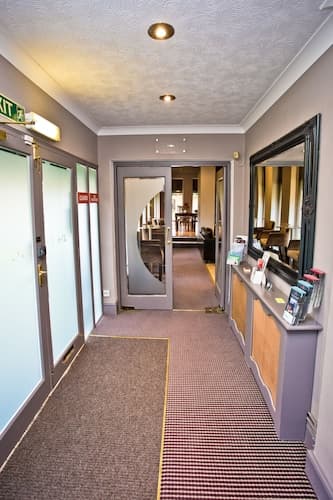 Wards Hotel