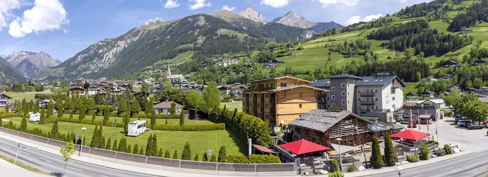 AlpenParks Hotel Montana Matrei