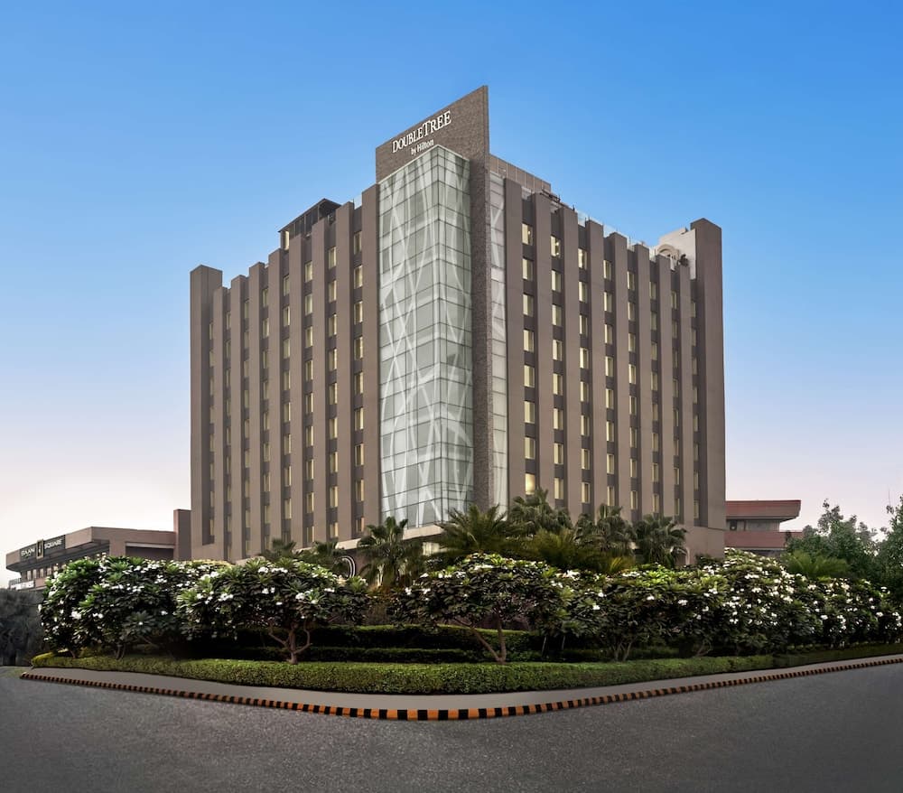 DoubleTree by Hilton Gurugram Baani Square