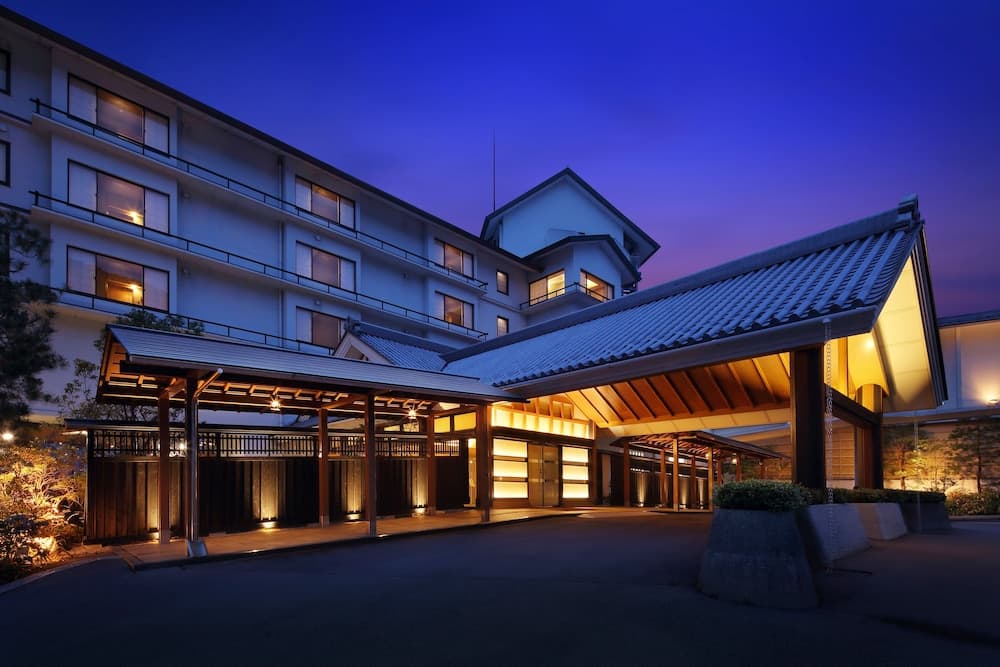 Shinshu Matsumoto Utsukushigahara Onsen Shoho