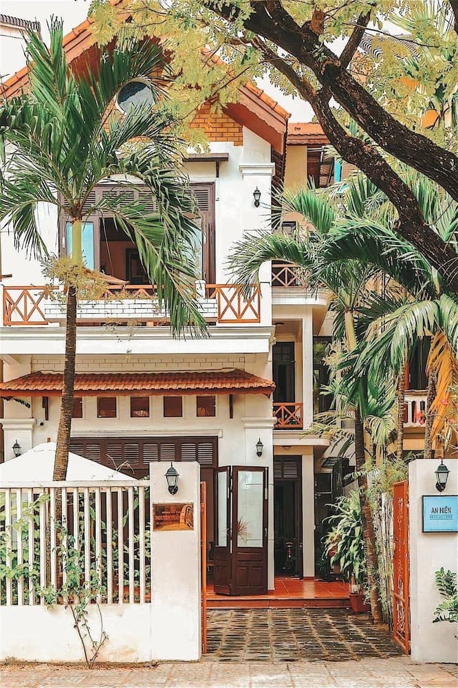 Konaklama yerinin ön cephesi