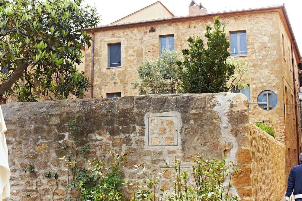 La Bandita Townhouse