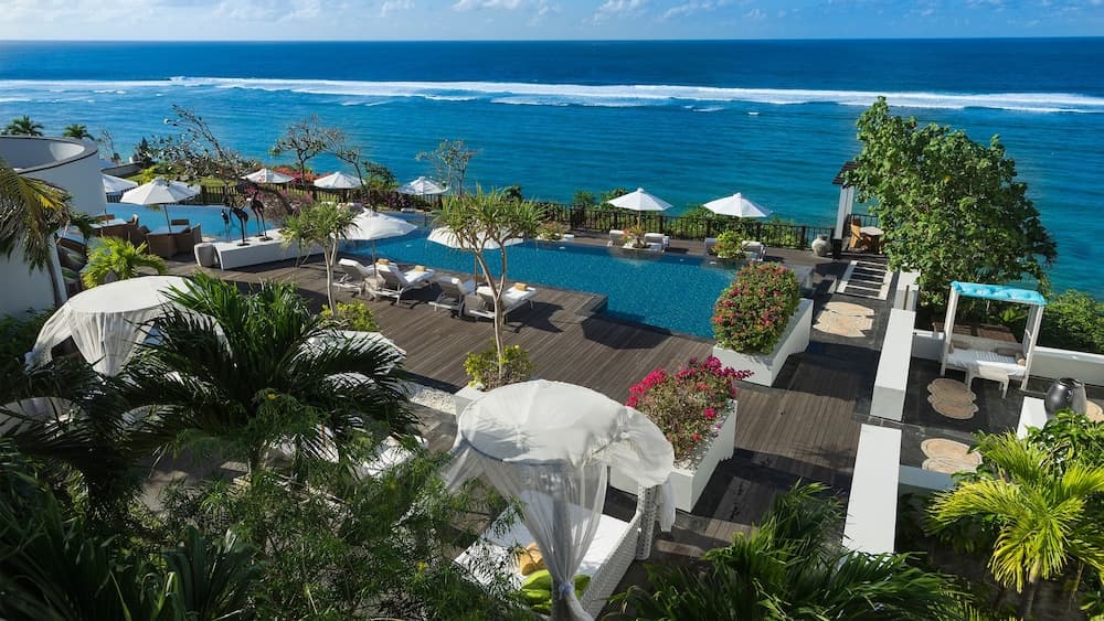 Samabe Bali Suites & Villas