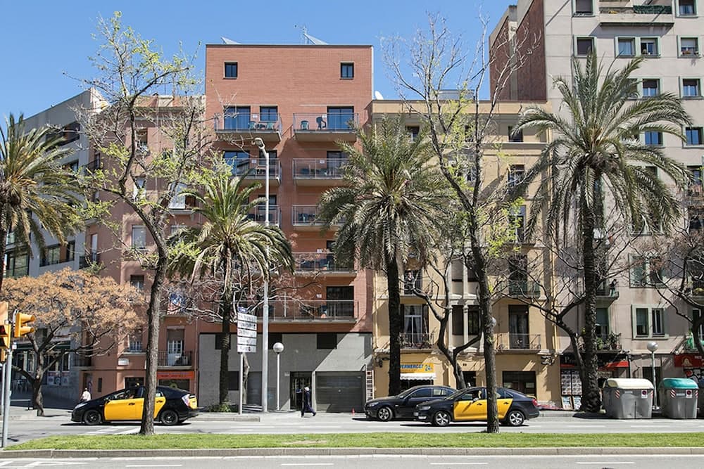 Apartments Sata Olimpic Village Area