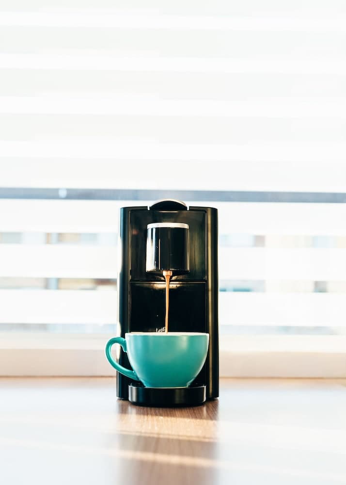 Kahve ve/veya kahve makinesi