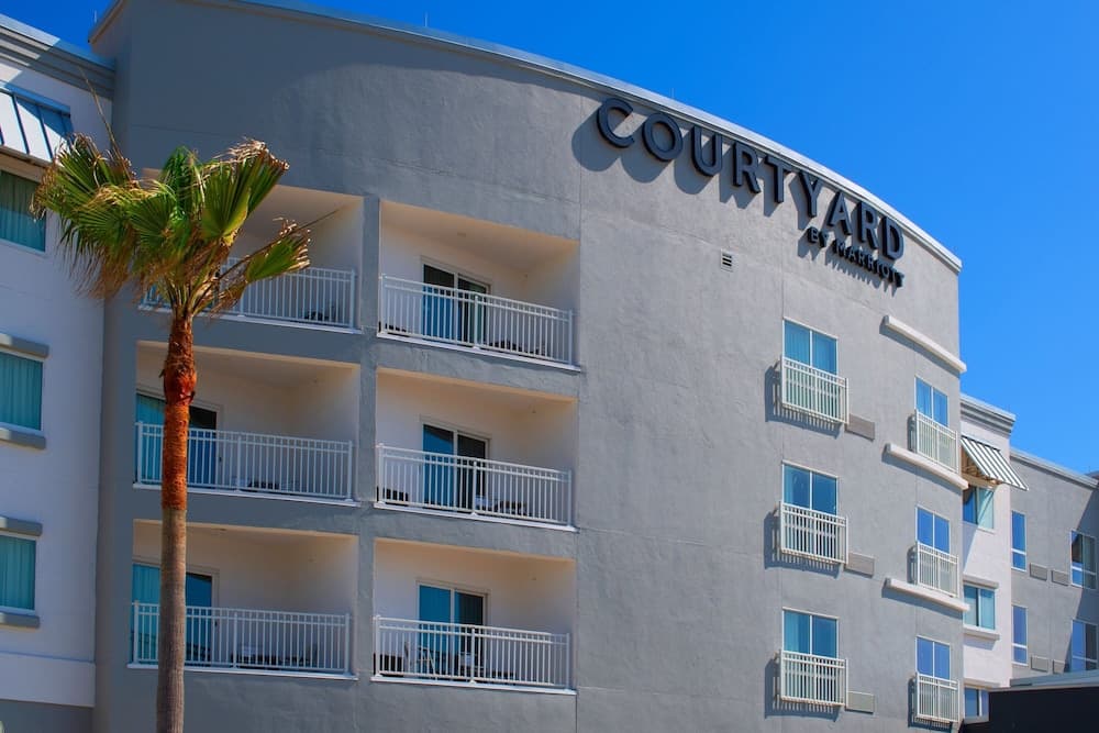 Courtyard by Marriott Galveston Island