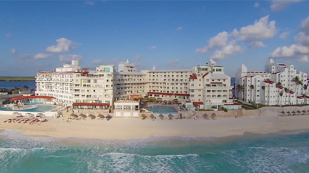 Bsea Cancun Plaza Hotel