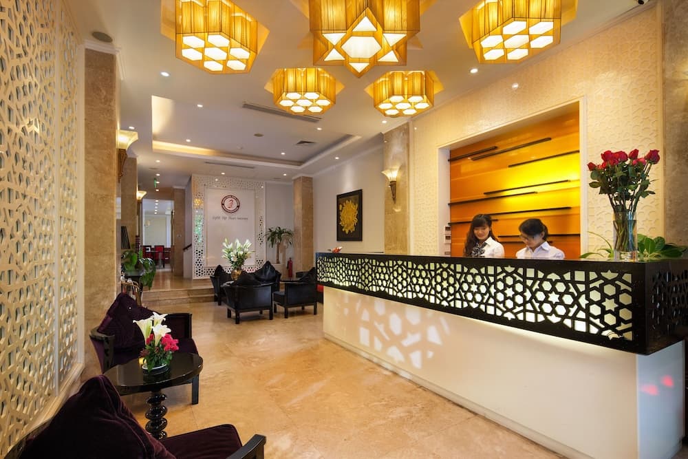 Dragon Pearl Hotel