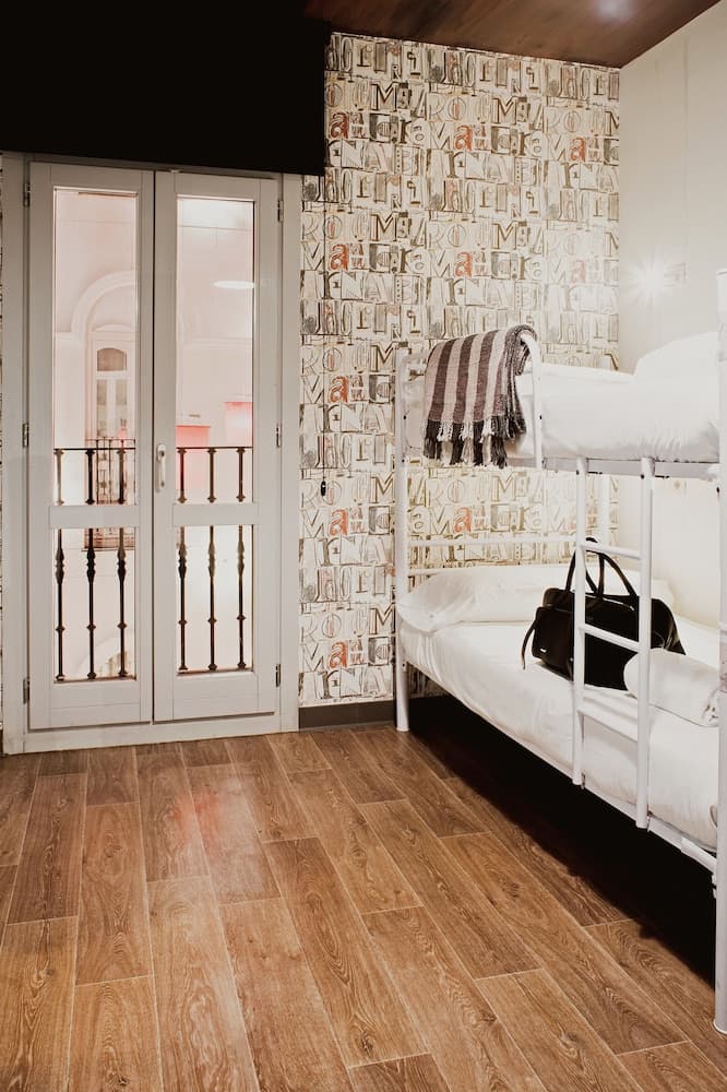 room00 Ventura Hostel