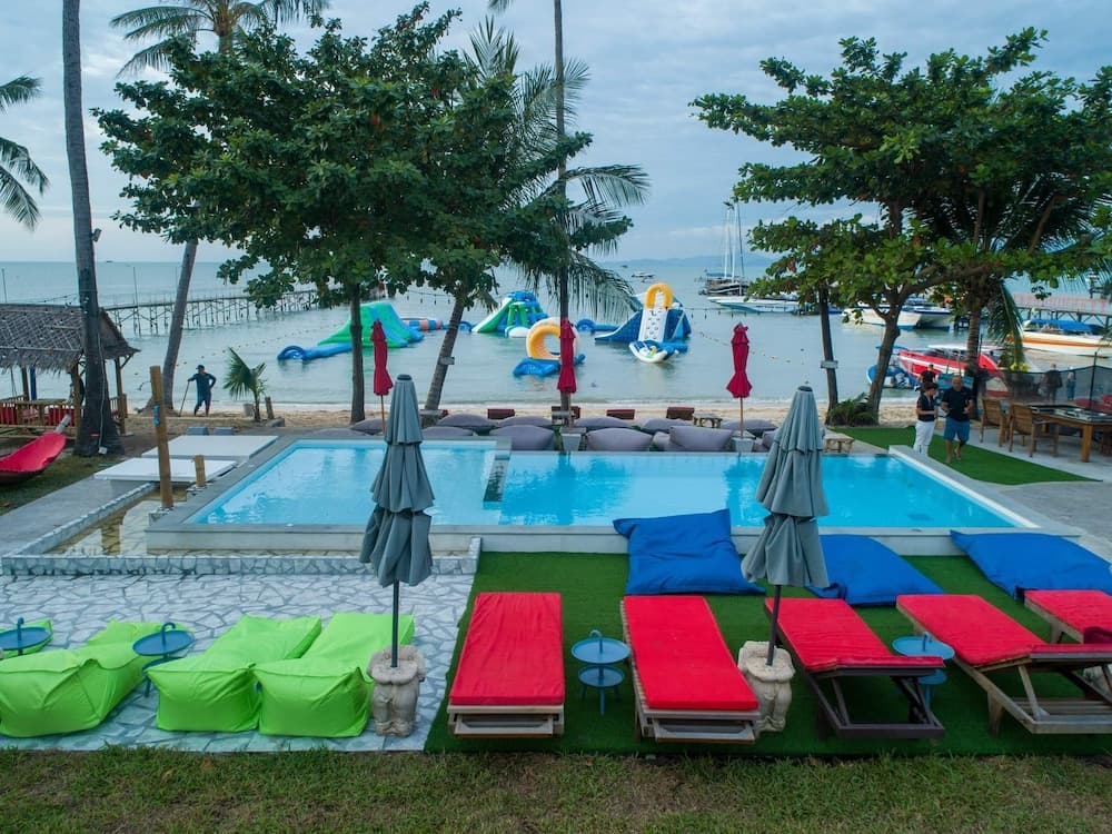 Samui Pier Beach Front Resort