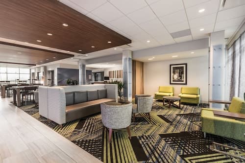 Holiday Inn Express & Suites Welland by IHG
