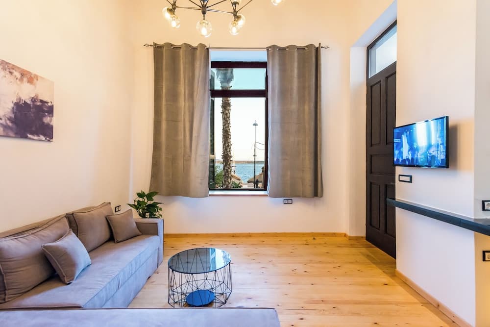 Aigli Seafront Loft - Luxury Design Retreat