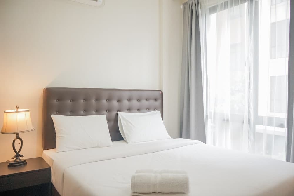 Warm and Cozy 1BR at Asatti Apartment Vanya Park