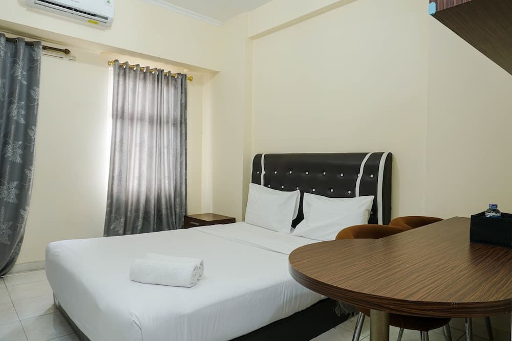 Compact Studio Apartment at Margonda Residence 2