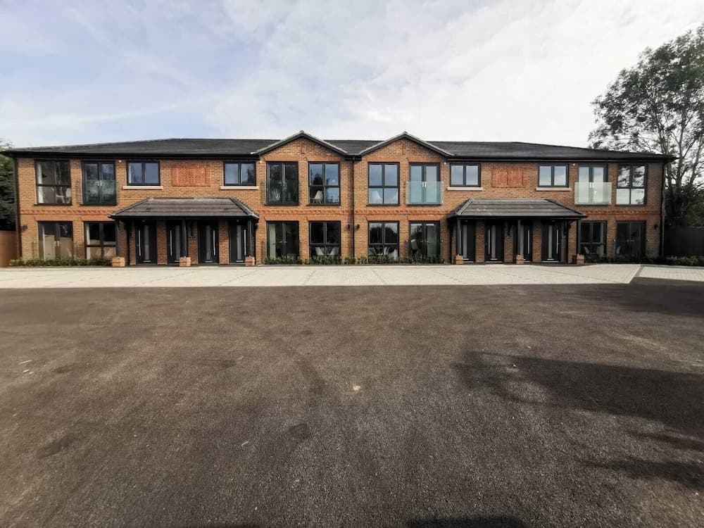 Amazing 2 Bed 2 Bath Flat